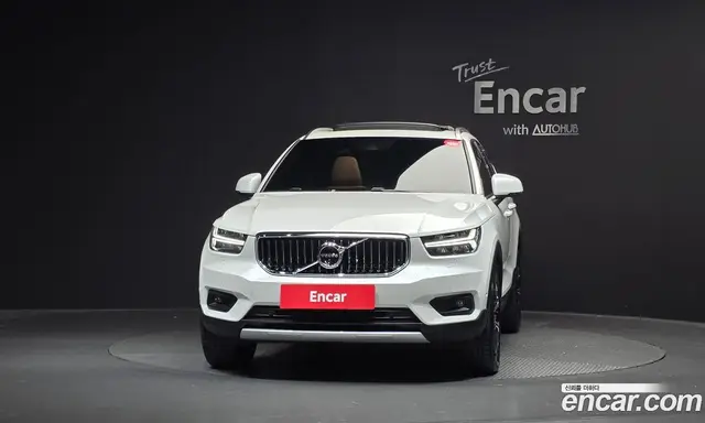 Volvo XC40 2021 2.0 АКПП, миниатюра 3