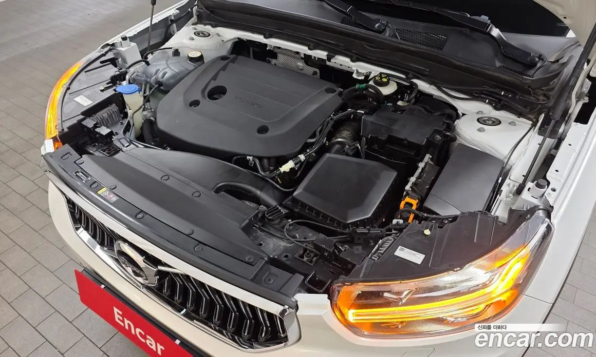Volvo XC40 2021 2.0 АКПП, фото 6