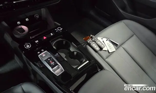 Audi Q6 e-tron 2025 0.2 АКПП, миниатюра 11