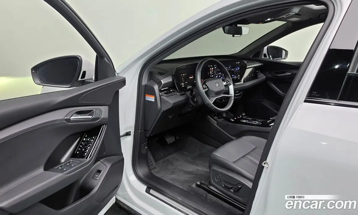 Audi Q6 e-tron 2025 0.2 АКПП, фото 12
