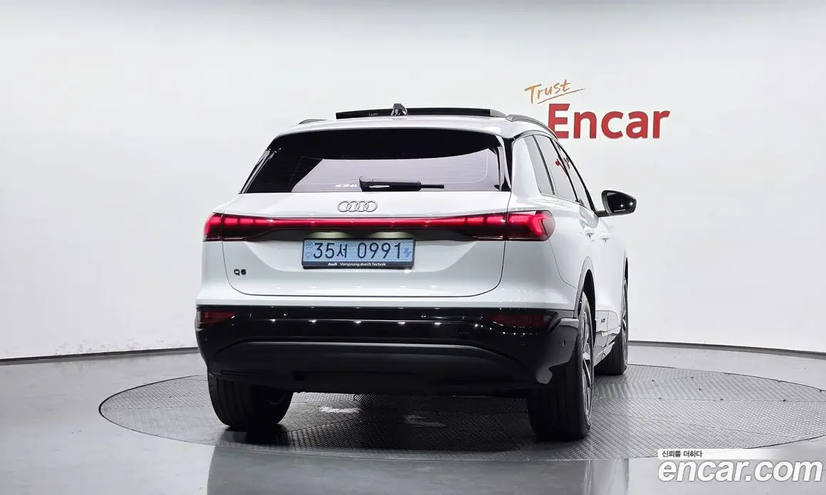 Audi Q6 e-tron 2025 0.2 АКПП, фото 3