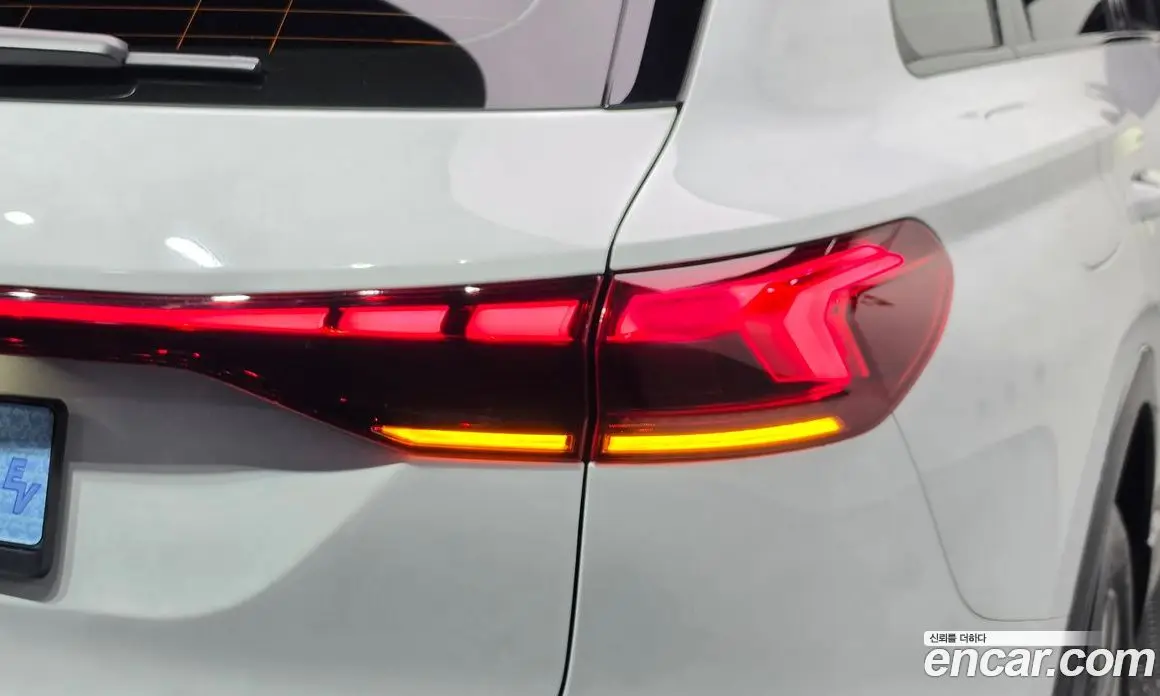 Audi Q6 e-tron 2025 0.2 АКПП, фото 8