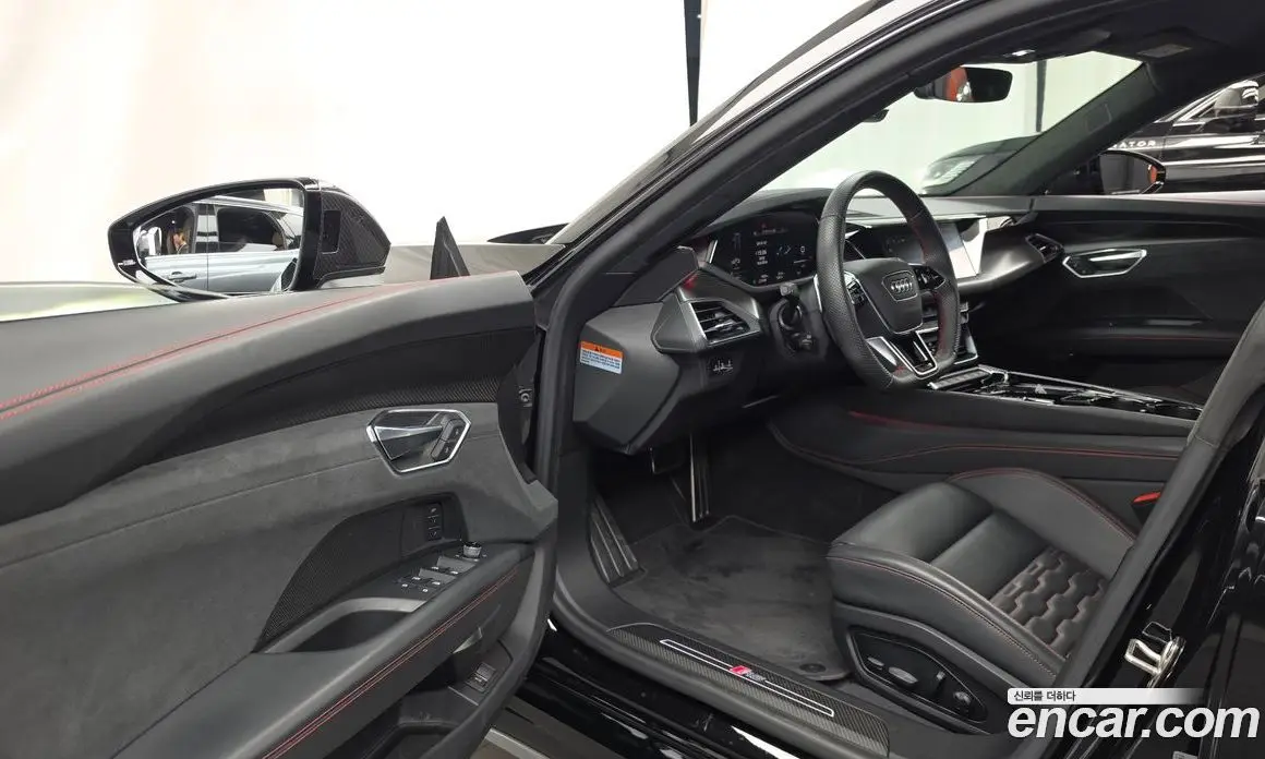 Audi RS e-tron GT 2022 0.1 АКПП, фото 13