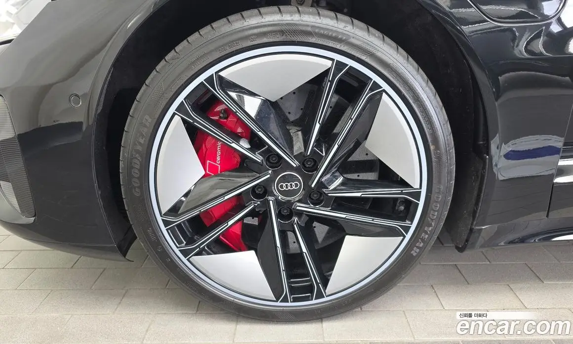 Audi RS e-tron GT 2022 0.1 АКПП, фото 5