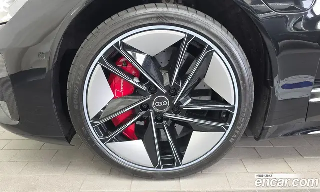 Audi RS e-tron GT 2022 0.1 АКПП, миниатюра 5