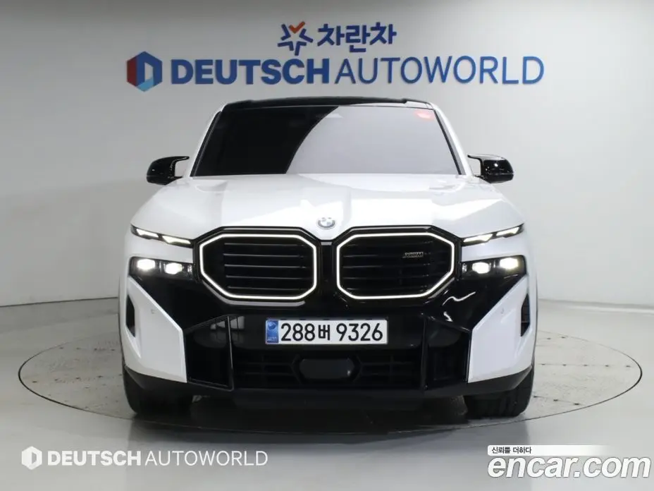BMW XM 2023 4.4 АКПП, фото 4