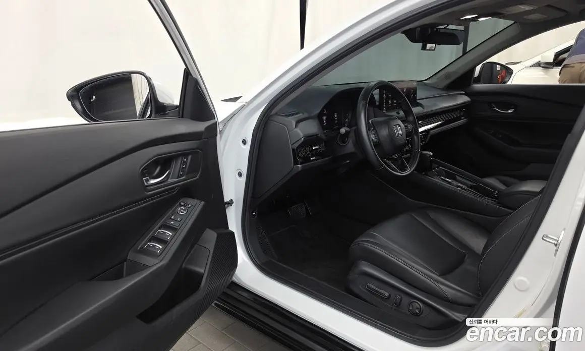 Honda Accord 2024 1.5 АКПП, фото 13