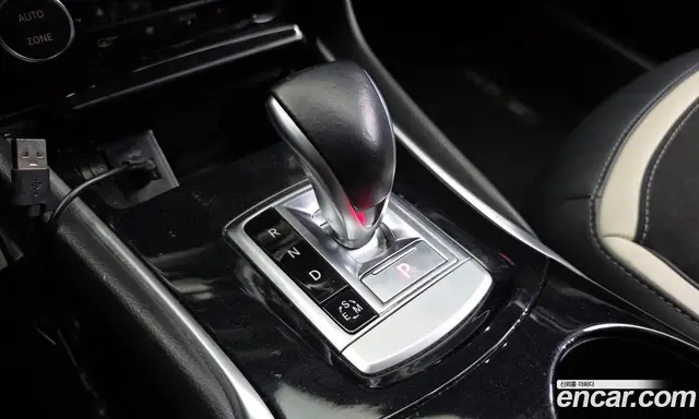 Infiniti Q30 2017 2.0 АКПП, миниатюра 11 Infiniti Q30 2017 2.0 АКПП, миниатюра 11