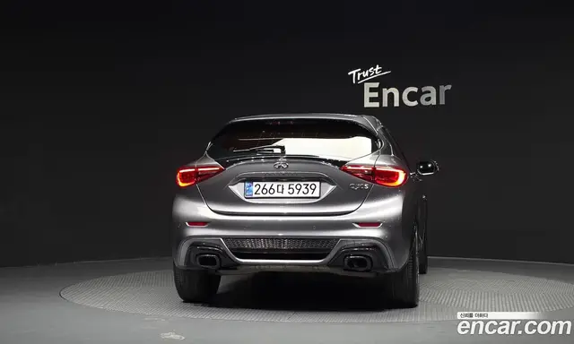 Infiniti Q30 2017 2.0 АКПП, миниатюра 3 Infiniti Q30 2017 2.0 АКПП, миниатюра 3