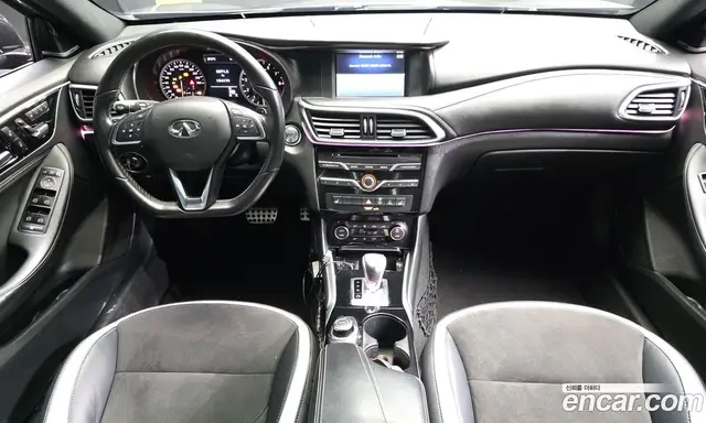 Infiniti Q30 2017 2.0 АКПП, миниатюра 9 Infiniti Q30 2017 2.0 АКПП, миниатюра 9