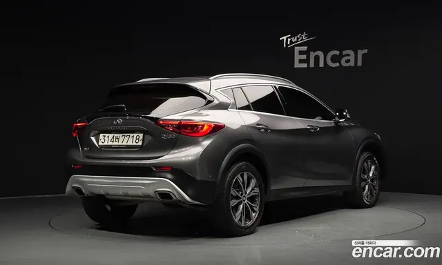 Infiniti QX30, 2019, 76 583 км