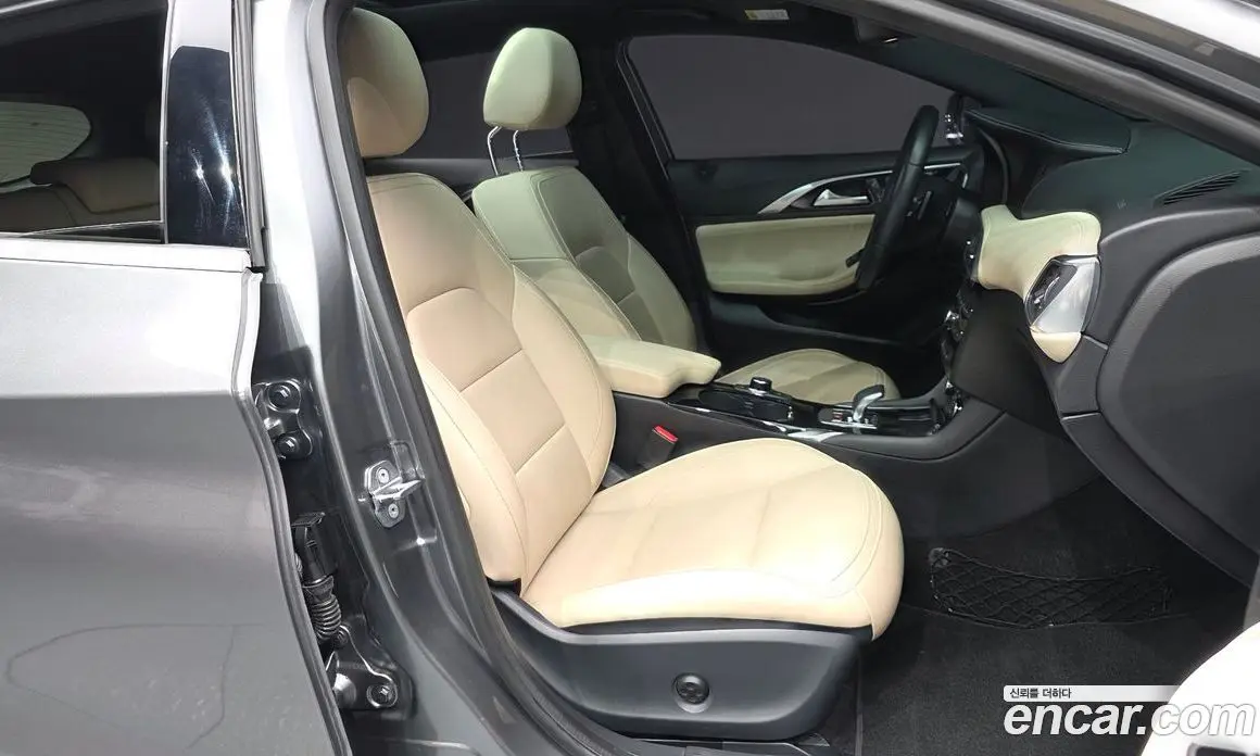 Infiniti QX30 2019 2.0 АКПП, фото 16
