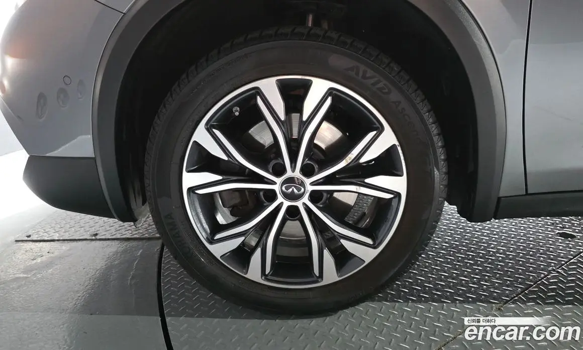 Infiniti QX30 2019 2.0 АКПП, фото 4
