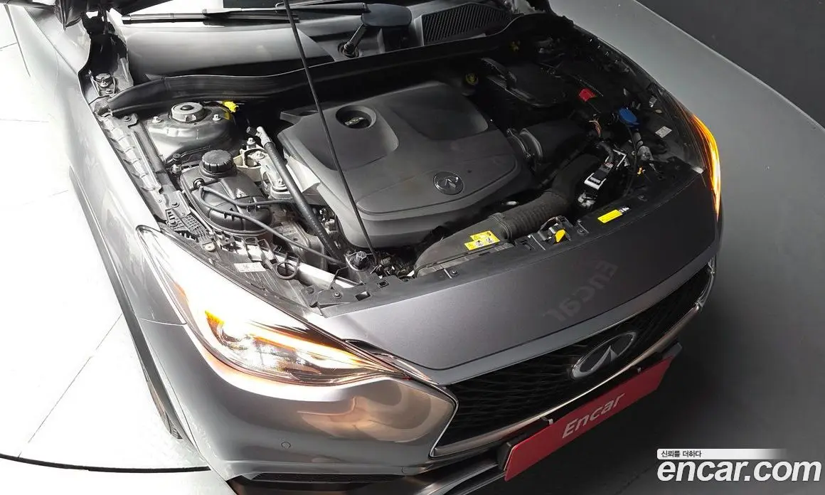 Infiniti QX30 2019 2.0 АКПП, фото 5