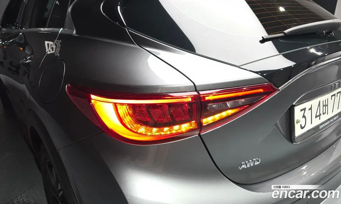 Infiniti QX30 2019 2.0 АКПП, фото 8
