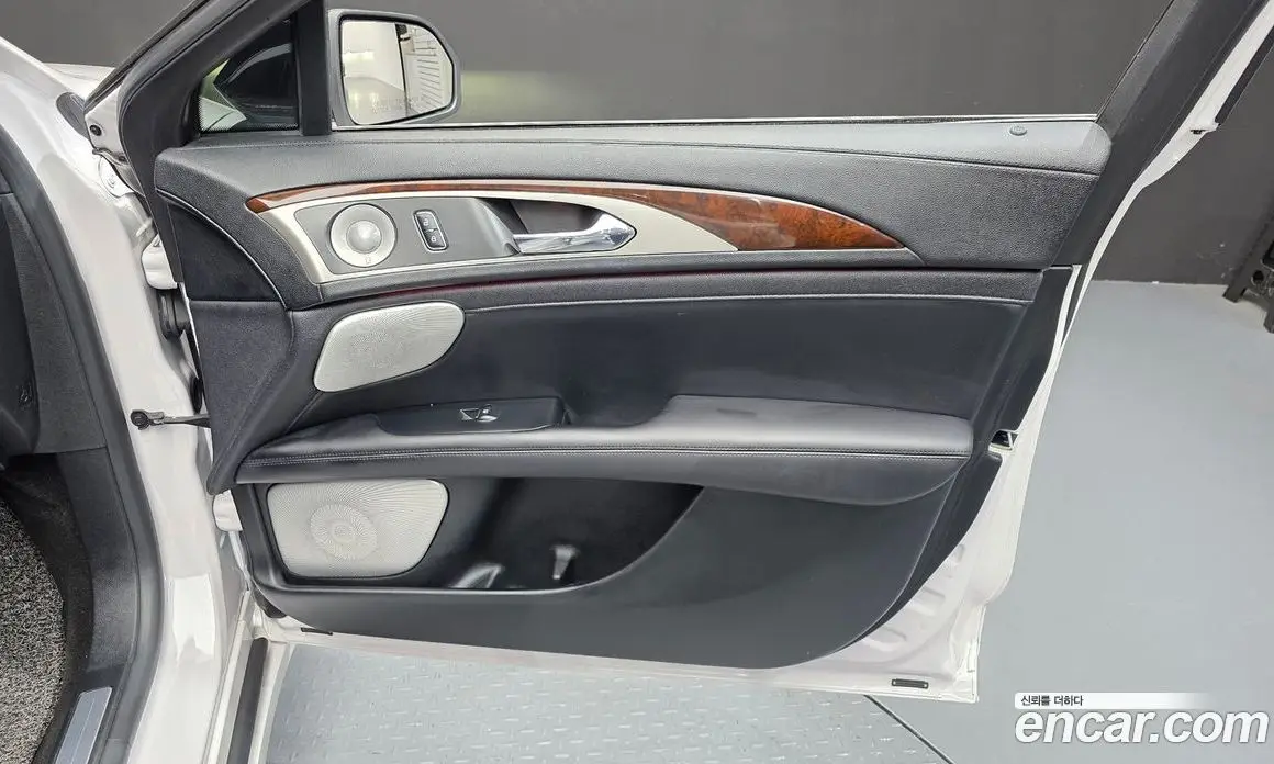 Lincoln MKZ 2019 2.0 АКПП, фото 15