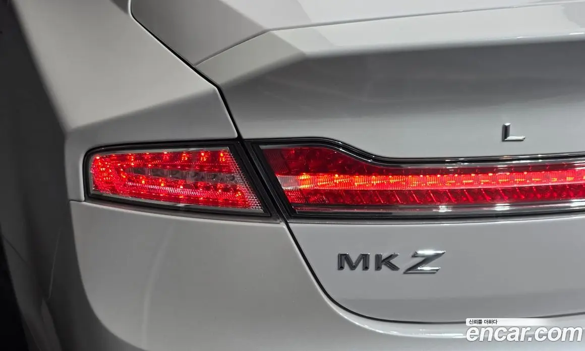 Lincoln MKZ 2019 2.0 АКПП, фото 9