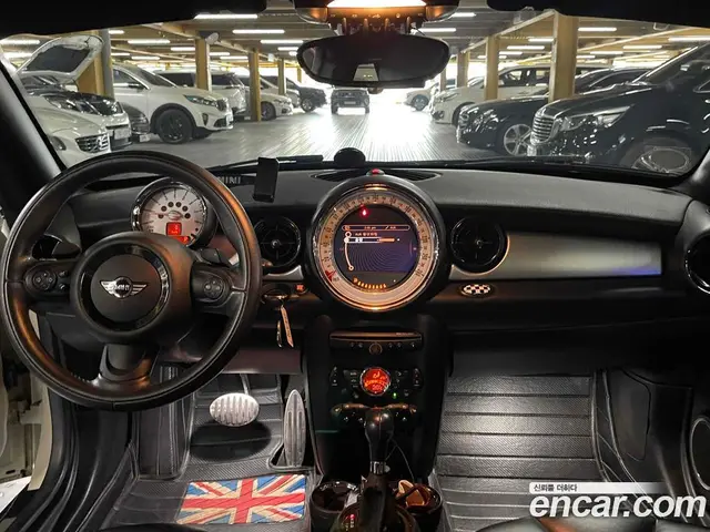 Mini Coupe 2011 1.6 АКПП, миниатюра 7
