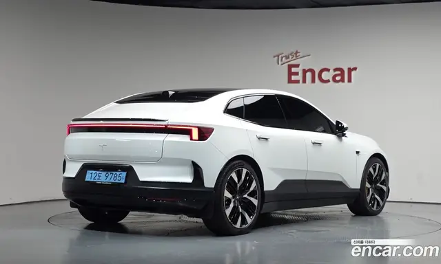 Polestar 4, 2025, 48 990 км