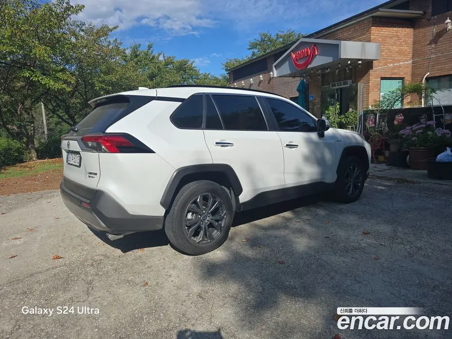 Toyota RAV4 2025 2.5 вариатор, фото 14