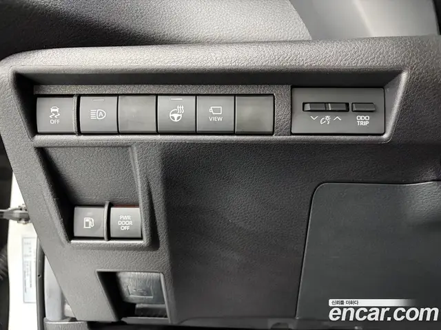 Toyota Sienna 2025 2.5 вариатор, миниатюра 12