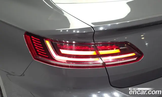 Volkswagen Arteon 2018 2.0 АКПП, миниатюра 9 Volkswagen Arteon 2018 2.0 АКПП, миниатюра 9