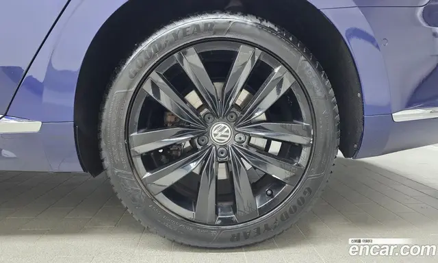 Volkswagen Arteon 2019 2.0 АКПП, миниатюра 6 Volkswagen Arteon 2019 2.0 АКПП, миниатюра 6