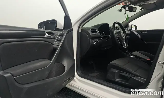 Volkswagen Golf 2013 1.6 АКПП, миниатюра 12