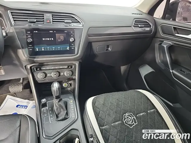 Volkswagen Tiguan 2020 2.0 АКПП, миниатюра 10 Volkswagen Tiguan 2020 2.0 АКПП, миниатюра 10