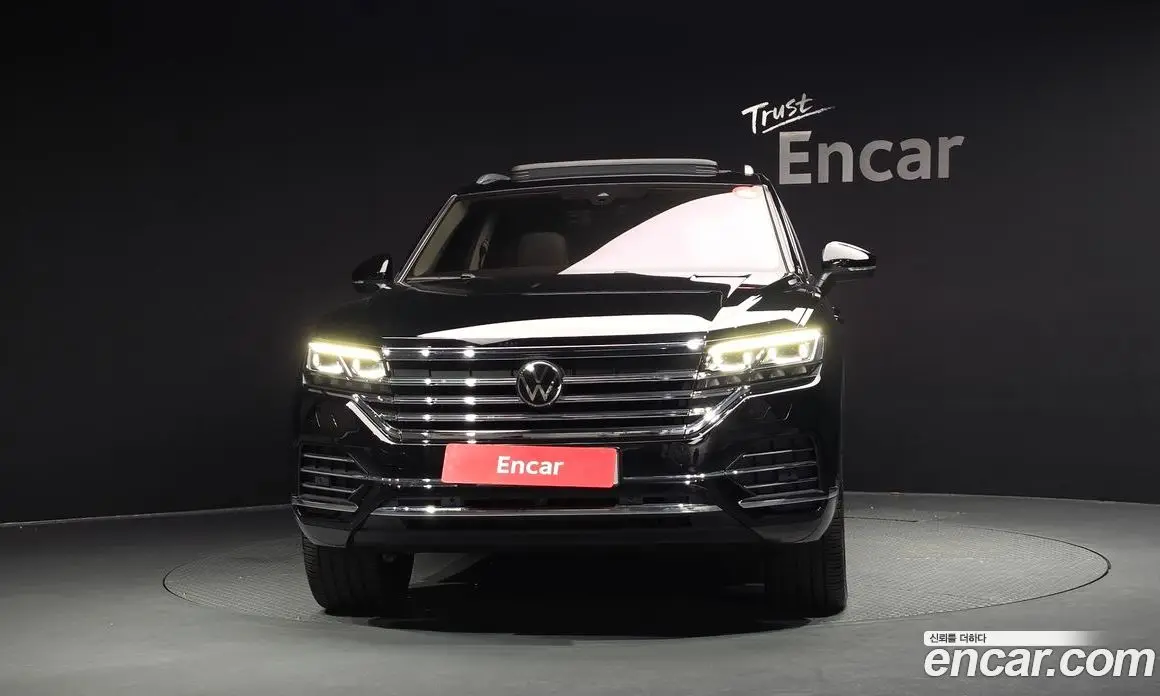 Volkswagen Touareg 2023 3.0 АКПП, фото 3