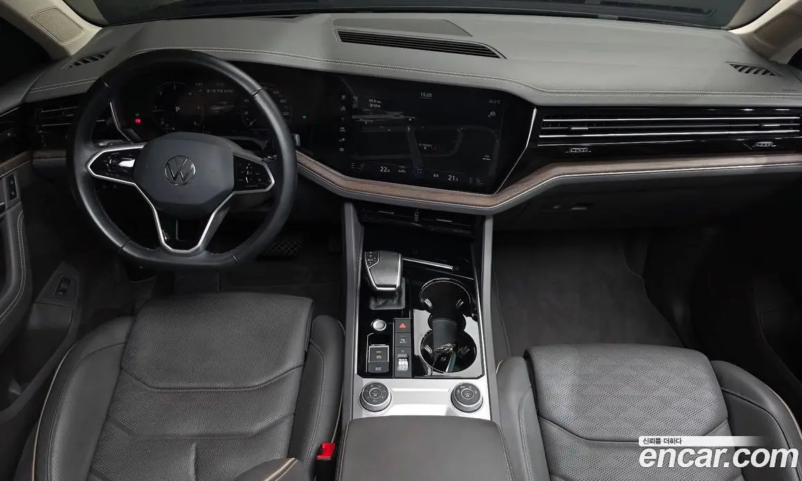 Volkswagen Touareg 2023 3.0 АКПП, фото 7