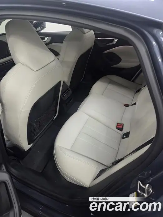 Audi A5 2025 2.0 АКПП, миниатюра 4 Audi A5 2025 2.0 АКПП, миниатюра 4