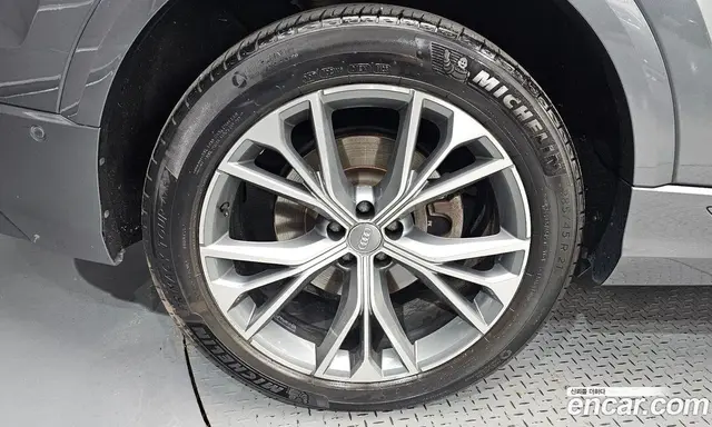 Audi Q8 2021 3.0 АКПП, миниатюра 5