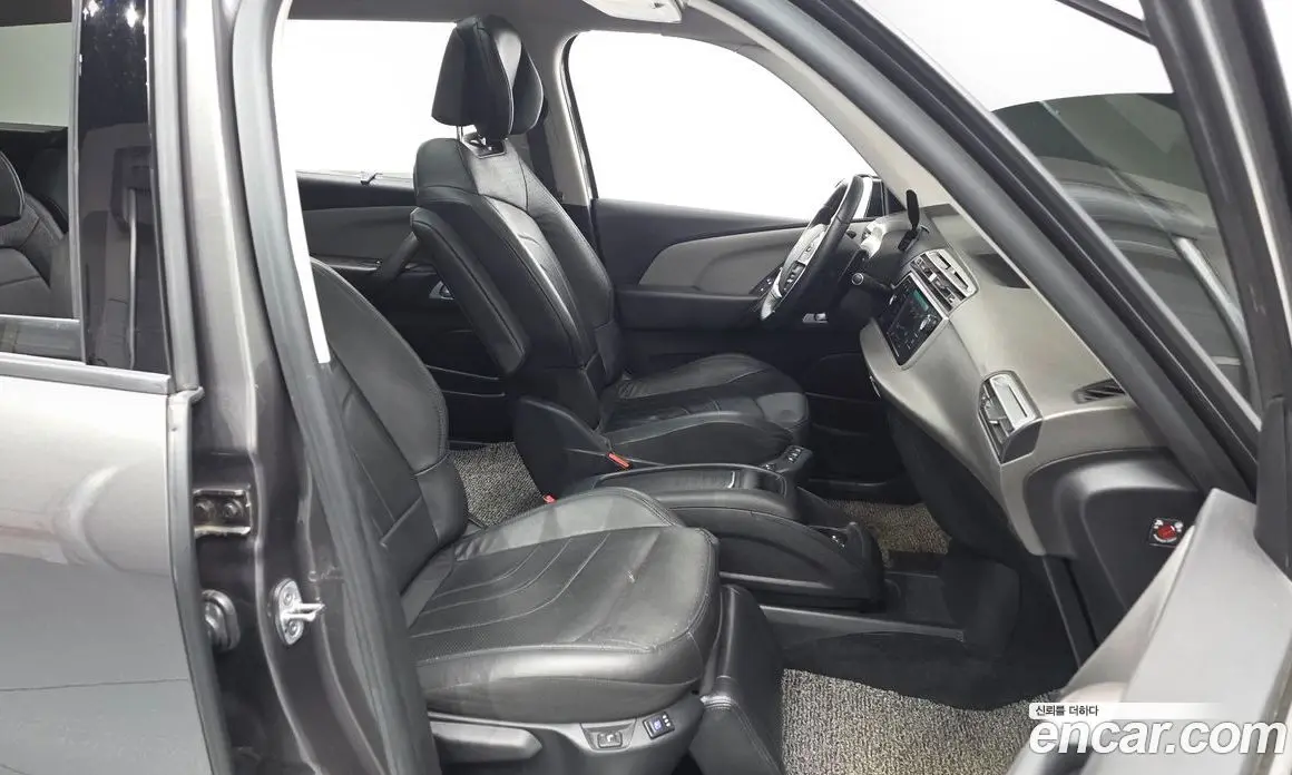Citroen C4 Spacetourer 2021 1.5 АКПП, фото 16 Citroen C4 Spacetourer 2021 1.5 АКПП, фото 16