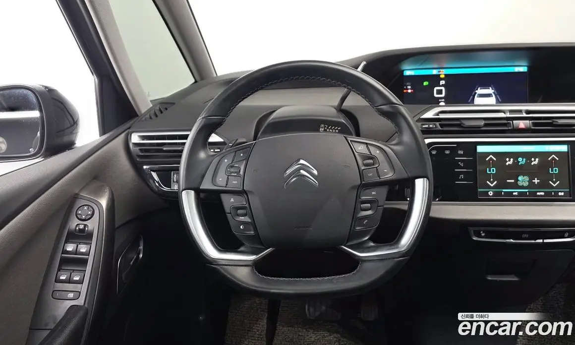 Citroen C4 Spacetourer 2021 1.5 АКПП, фото 18 Citroen C4 Spacetourer 2021 1.5 АКПП, фото 18