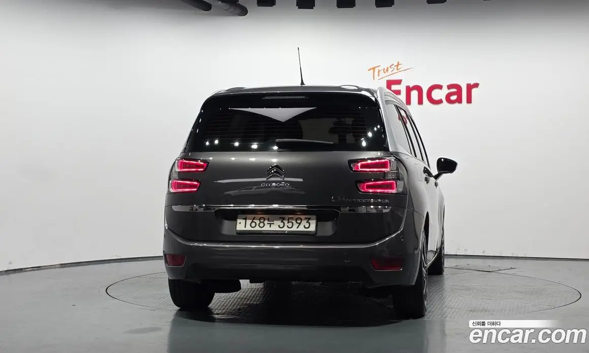Citroen C4 Spacetourer 2021 1.5 АКПП, фото 4 Citroen C4 Spacetourer 2021 1.5 АКПП, фото 4