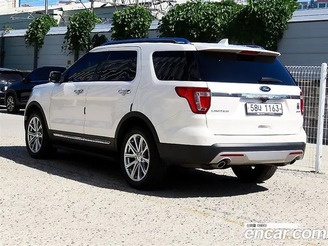 Ford Explorer 2017 3.5 АКПП, миниатюра 3 Ford Explorer 2017 3.5 АКПП, миниатюра 3