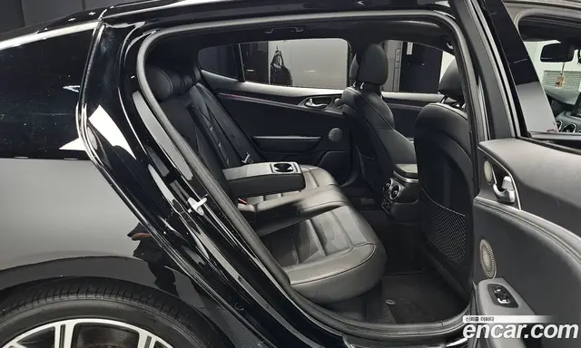 Kia Stinger 2019 3.3 АКПП, миниатюра 11 Kia Stinger 2019 3.3 АКПП, миниатюра 11