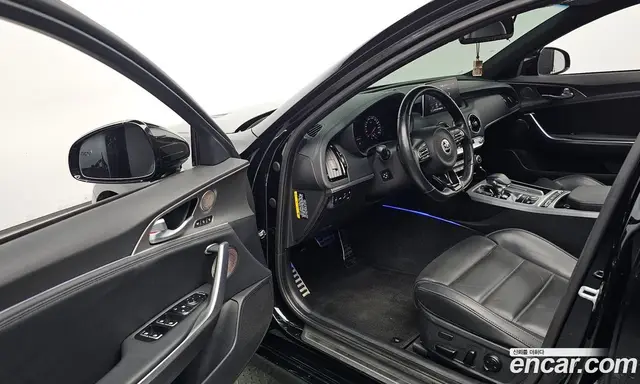 Kia Stinger 2019 3.3 АКПП, миниатюра 10 Kia Stinger 2019 3.3 АКПП, миниатюра 10