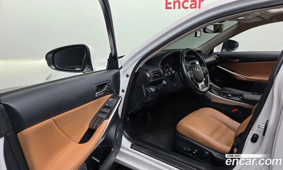 Lexus IS 2017 2.0 АКПП, фото 13