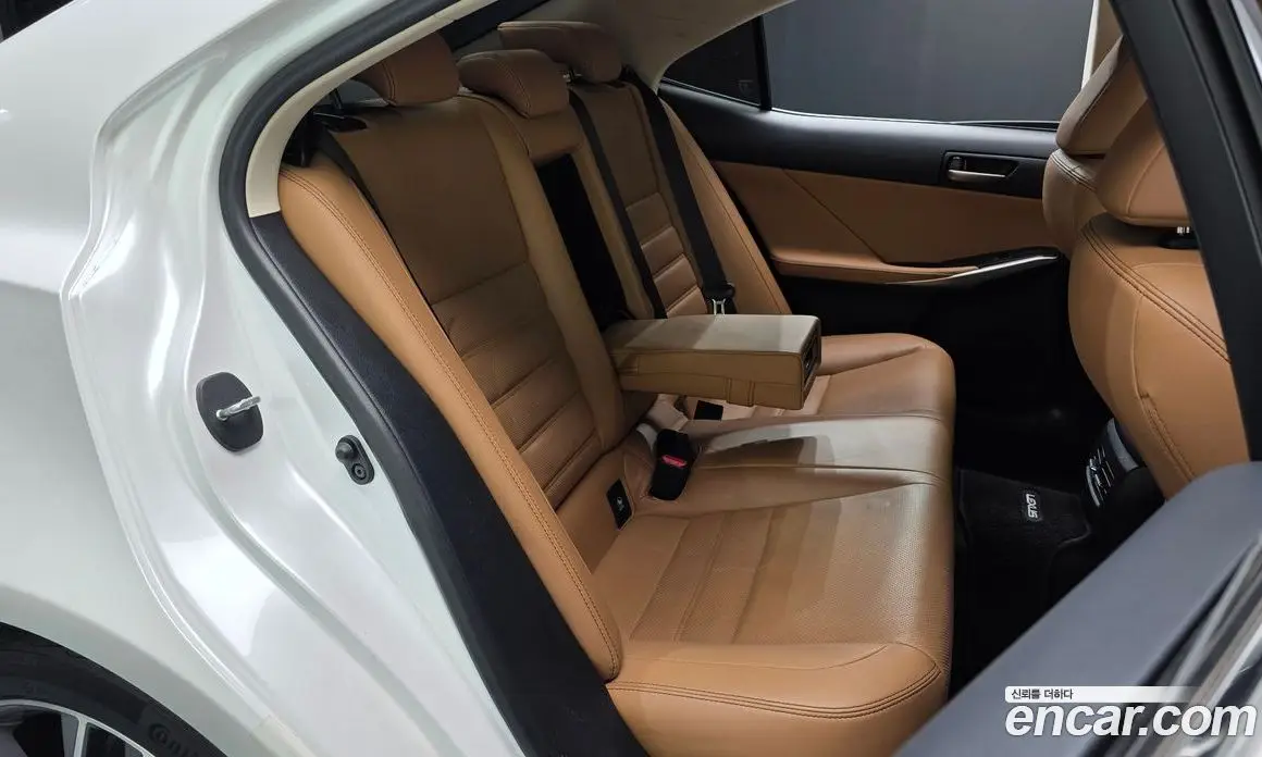 Lexus IS 2017 2.0 АКПП, фото 17