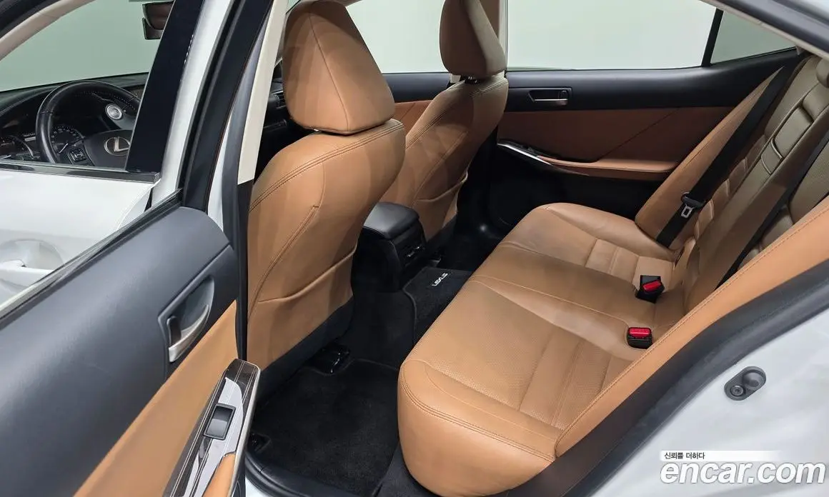Lexus IS 2017 2.0 АКПП, фото 18