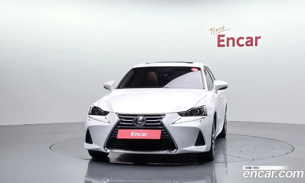 Lexus IS 2017 2.0 АКПП, фото 3