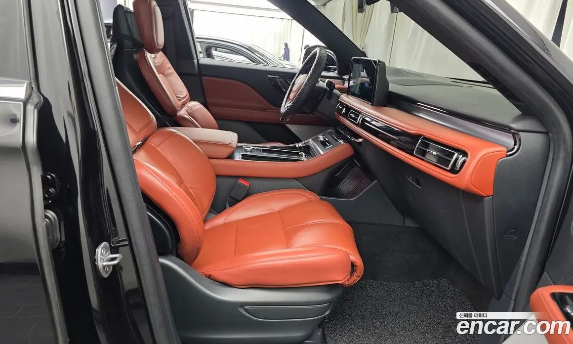 Lincoln Aviator 2024 3.0 АКПП, фото 16