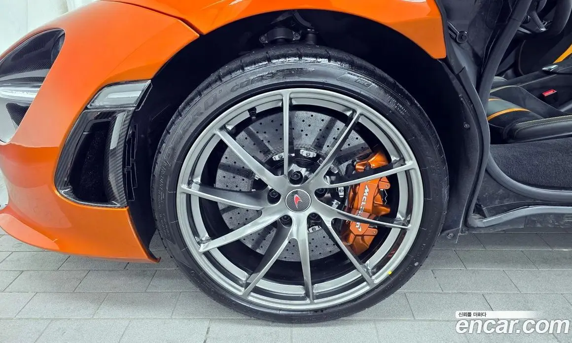 McLaren 720S 2017 4.0 АКПП, фото 5 McLaren 720S 2017 4.0 АКПП, фото 5