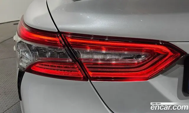 Toyota Camry 2020 2.5 АКПП, миниатюра 9