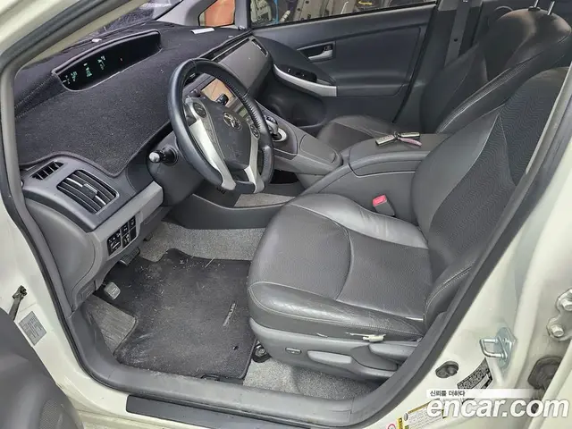 Toyota Prius 2010 1.8 АКПП, миниатюра 9 Toyota Prius 2010 1.8 АКПП, миниатюра 9