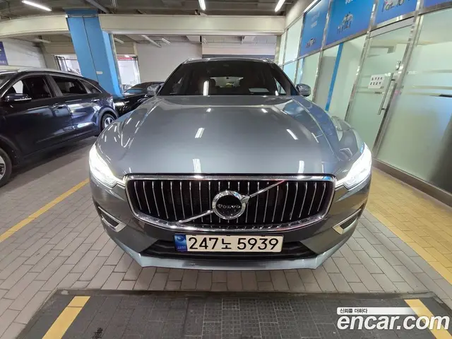 Volvo XC60 2021 2.0 АКПП, миниатюра 2