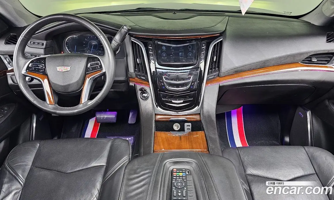 Cadillac Escalade 2017 6.2 АКПП, фото 7