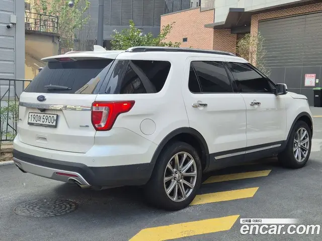 Ford Explorer 2017 2.3 АКПП, миниатюра 4 Ford Explorer 2017 2.3 АКПП, миниатюра 4